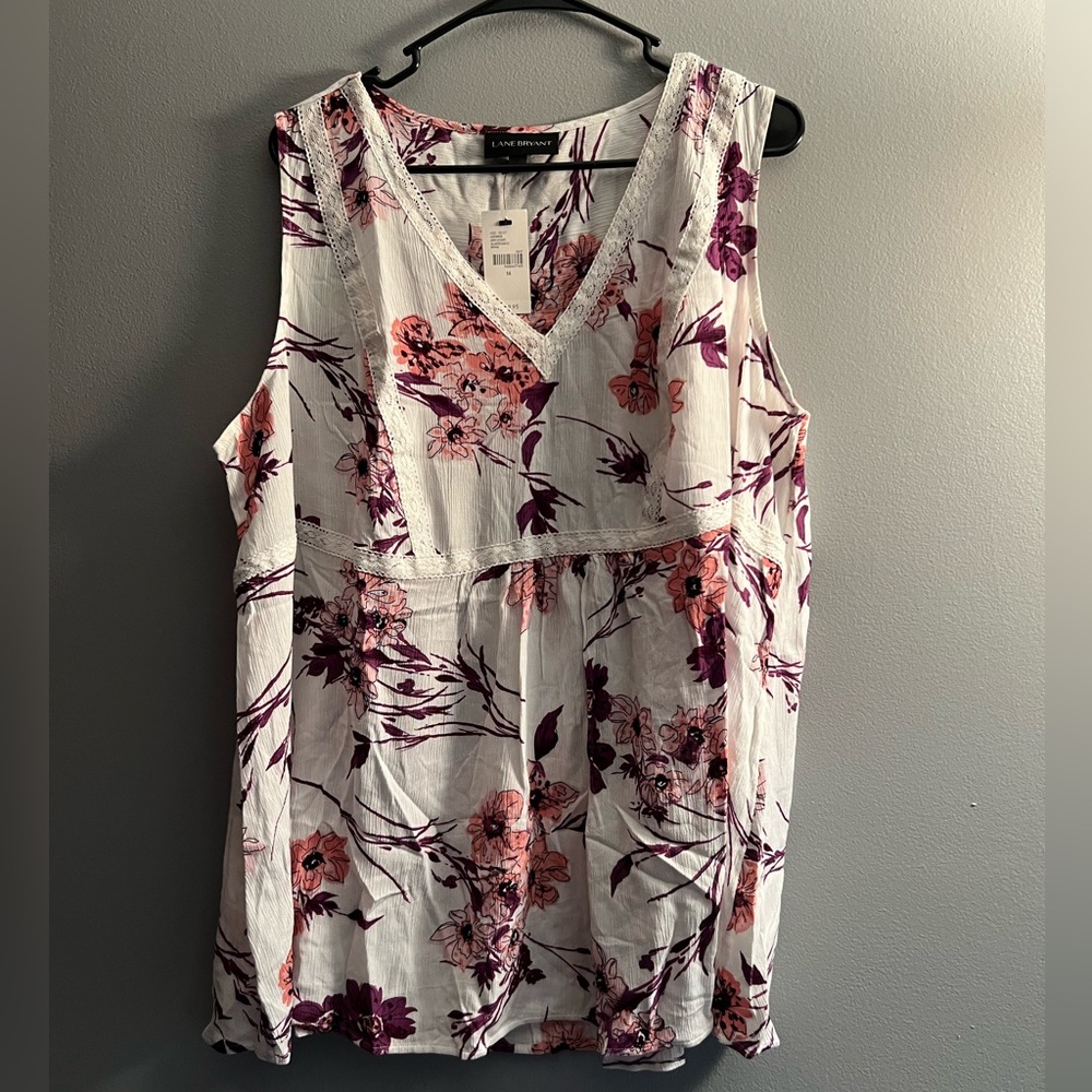 Lane Bryant white and floral top 16- NWT